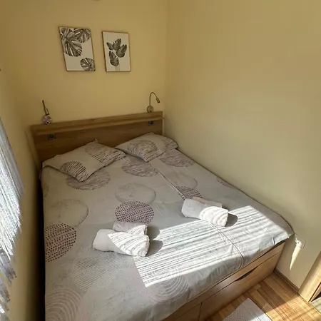 Apartament Dora I Kati