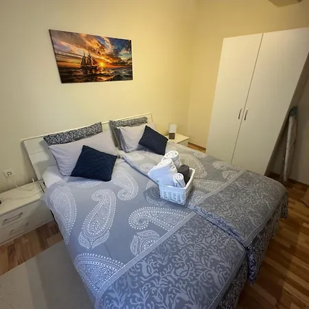 Apartman Dora I Kati Orebić